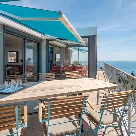 Belleza sublime Villa vue mer à Sète-3